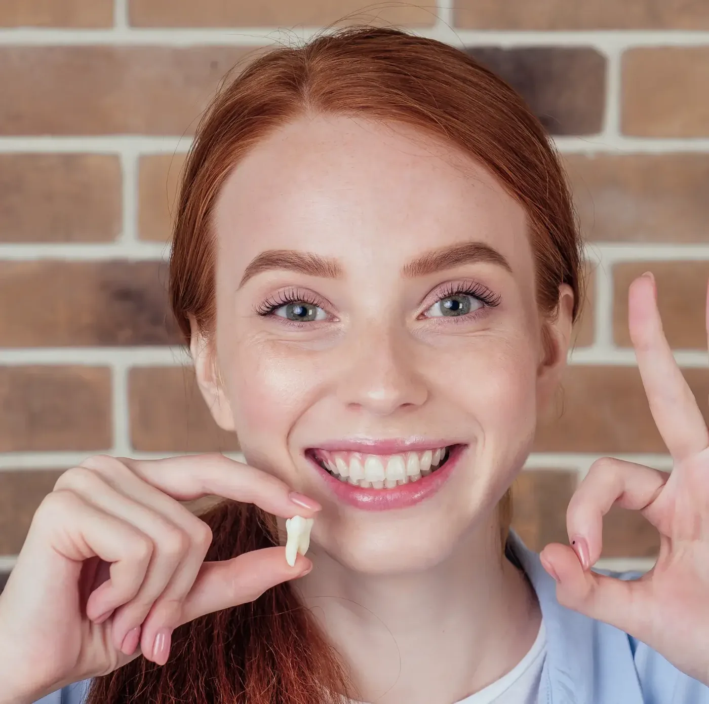 Calm, comfortable tooth extraction recovery experience at Charming Smiles